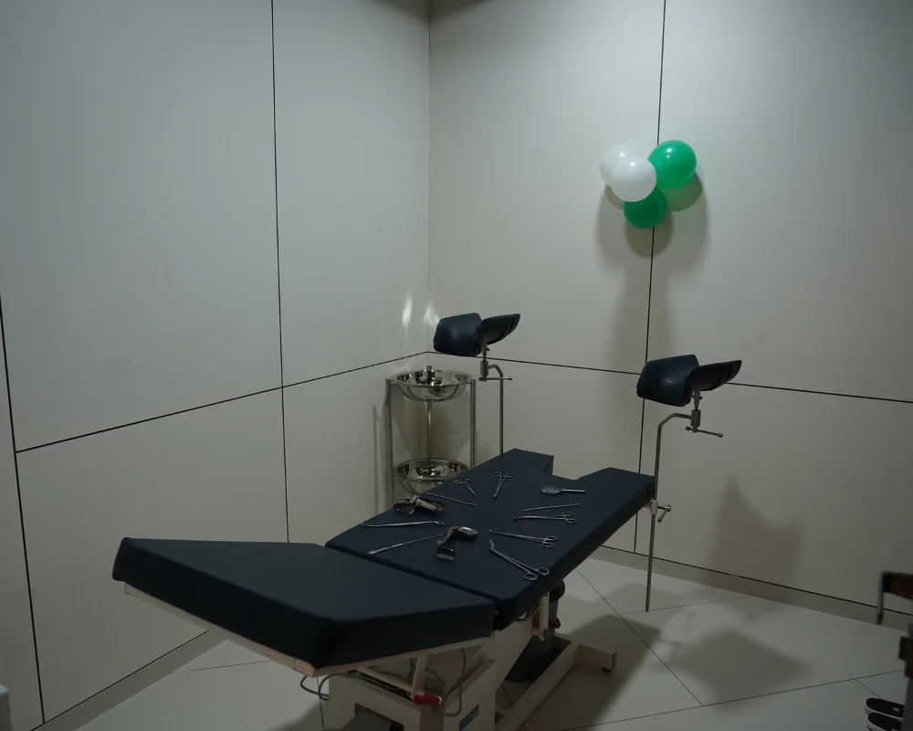 Procedure table set up for Uttar Basti