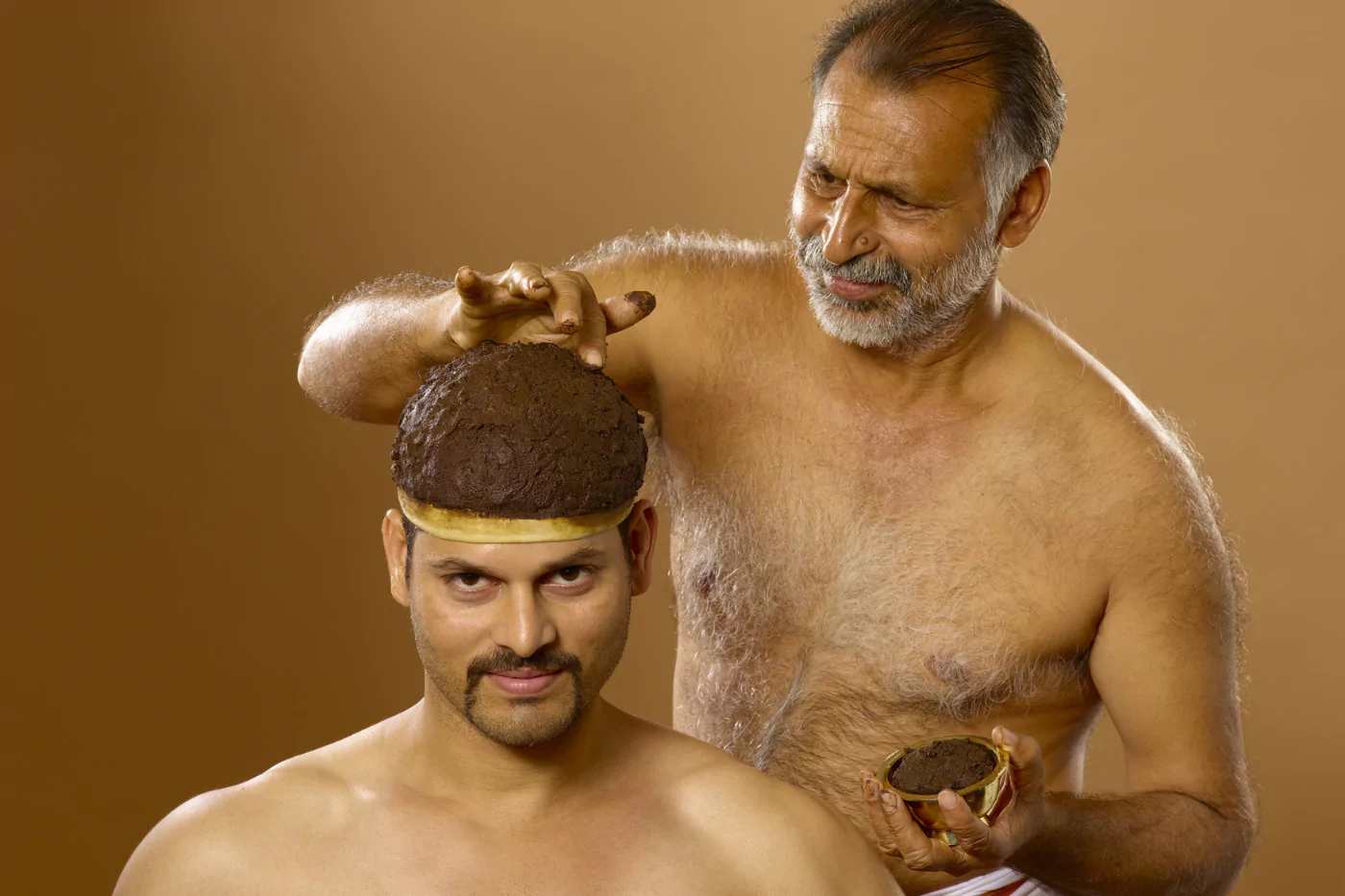 A cooling herbal paste applied to the crown of the head